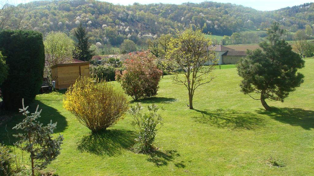 Gite Du Paradis Vieuzos Buitenkant foto