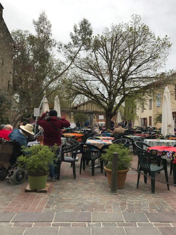 Gite Du Paradis Vieuzos Buitenkant foto