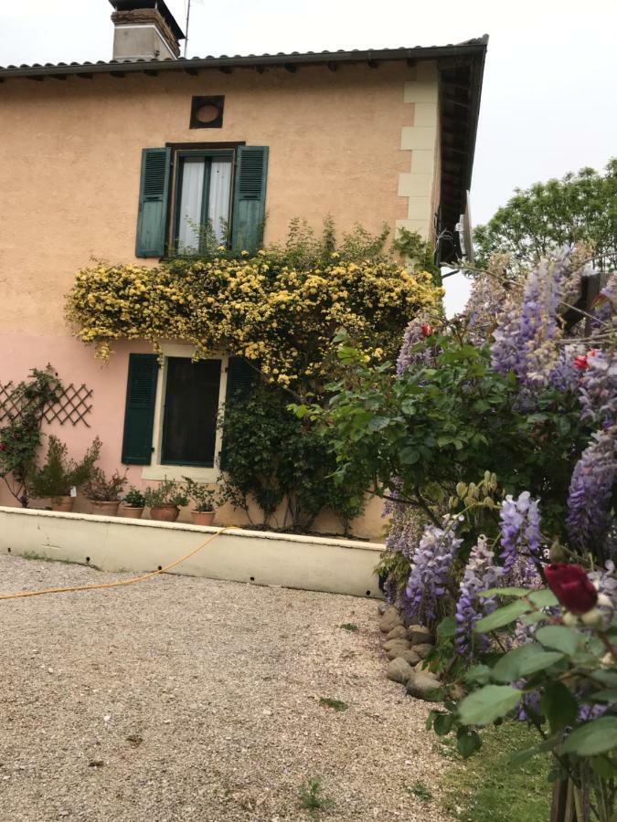 Gite Du Paradis Vieuzos Buitenkant foto
